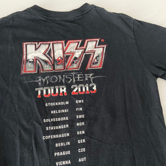 Vintage Kiss Band Graphics Black Tee Shirt - Picture 2 of 4